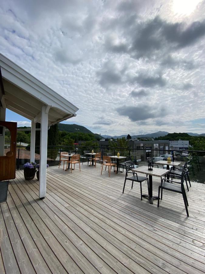 Lilland Brewery Hotel Tau Exteriör bild